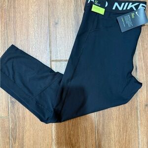 Nike Pro Tight Fit Black Leggings